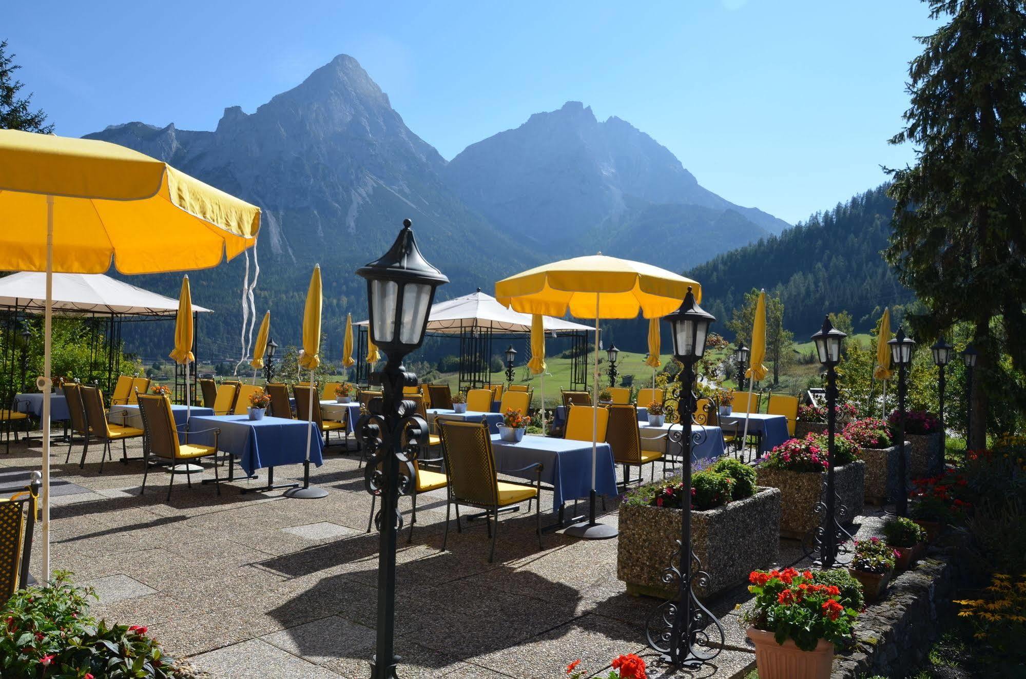 Sporthotel Zugspitze Лермос Экстерьер фото